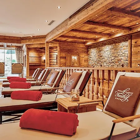 Wellness & Naturhotel Tonihof 4*
